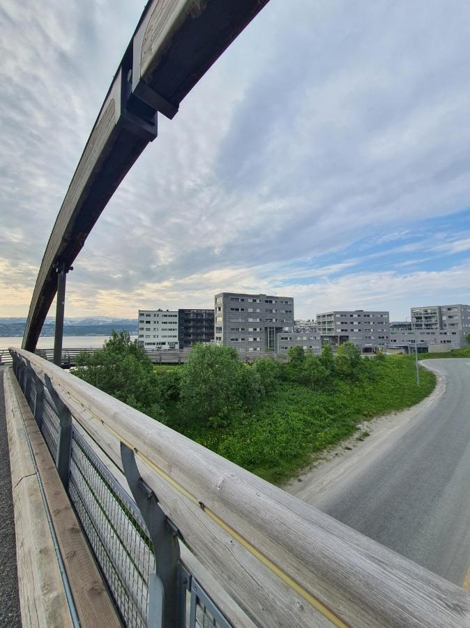 Northern Dreams Apartment With Free Parking Тромсё Экстерьер фото